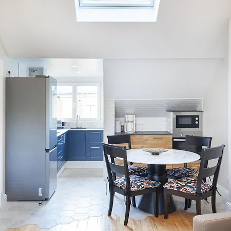 Apartment De - Gare Chantilly