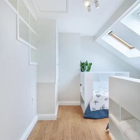 De - Gare Apartment Chantilly